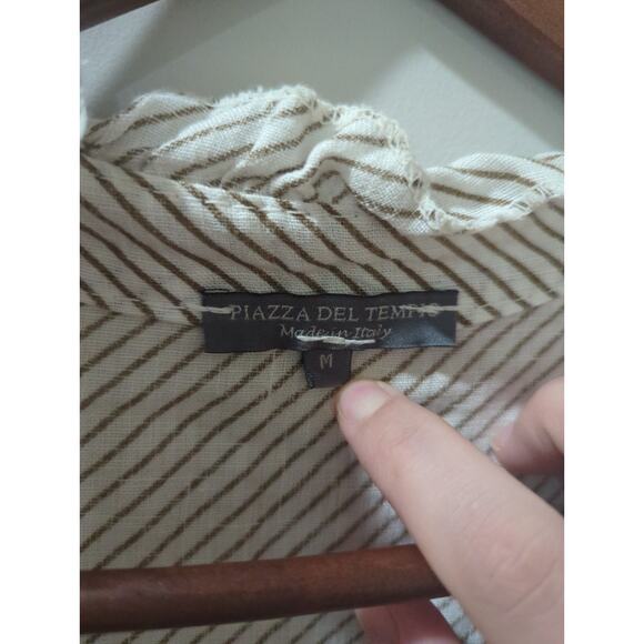 Piazza Del Tempio Striped Ruffle Linen Top - Picture 2 of 4